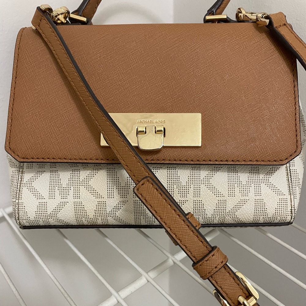 Michael Kors Crossbody handbag